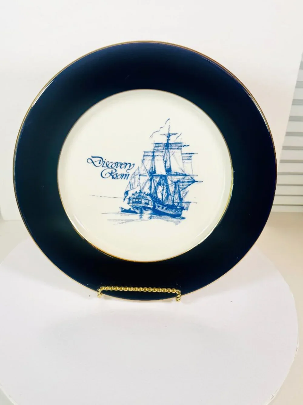 Vtg Sheraton Maui Resort & Spa Hawaii Dinner Plate 10x10